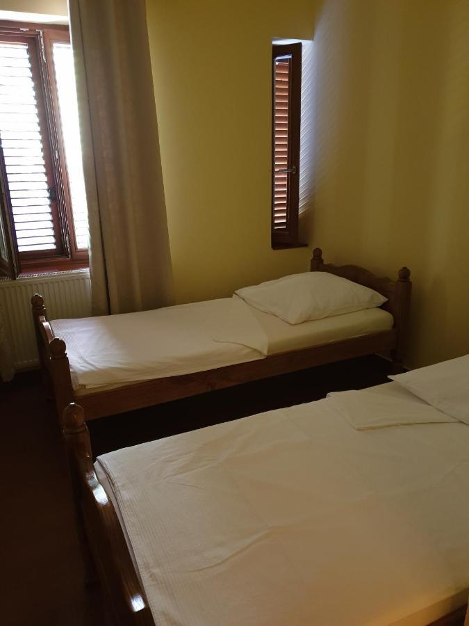Hotel Roski Slap Drniš Екстериор снимка